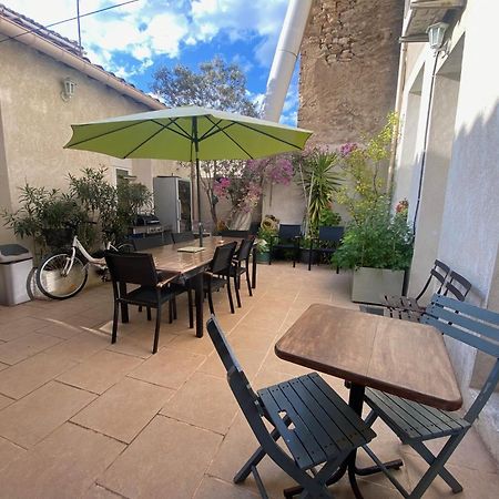 Grand Appartement Sur Canal A 2 Pas Du Centre Ville De Sete Exterior photo