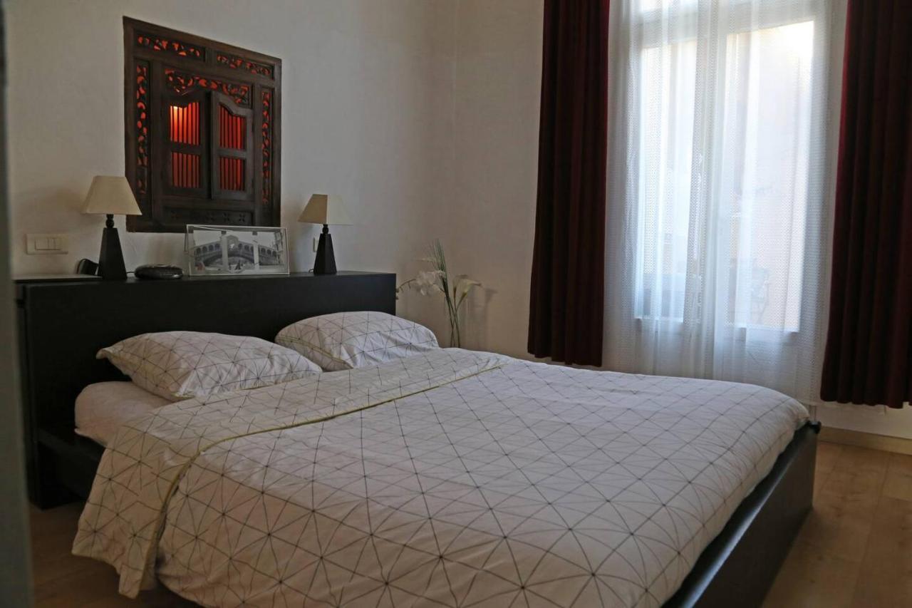 Grand Appartement Sur Canal A 2 Pas Du Centre Ville De Sete Exterior photo